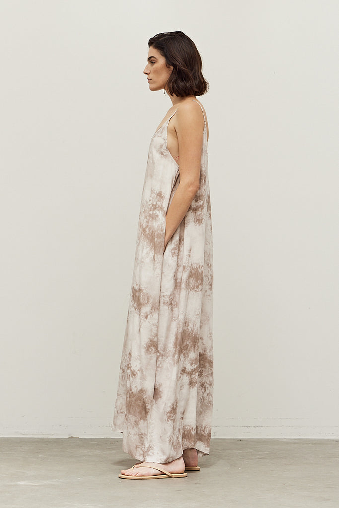 tie dye maxi dress Tie Dye Cocoon Maxi Dress – The Barefoot Cottage