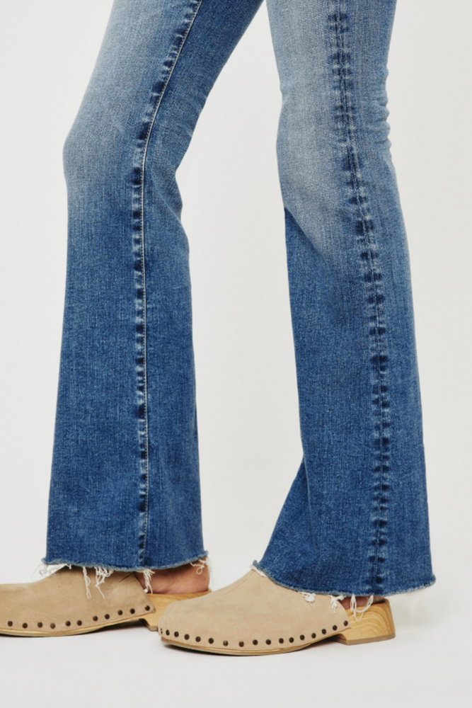 
            
                Load image into Gallery viewer, Farrah Boot Jeans | 14 Years International
            
        