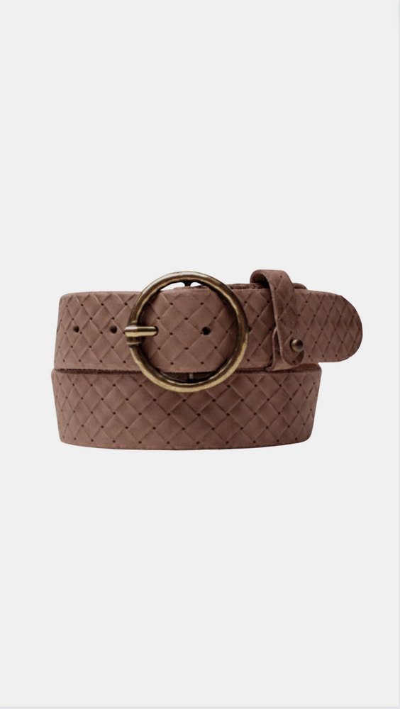 
            
                Load image into Gallery viewer, Zoya | Embossed Braided Leather Belt - Brown
            
        