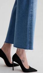 Saige Wide Leg Crop Jeans