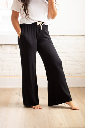 
            
                Load image into Gallery viewer, Wide Leg Slit Pants
            
        