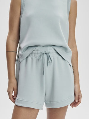 Ollie High Rise Short - 3.5