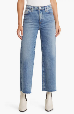 
            
                Load image into Gallery viewer, Saige Wide Leg Crop Jeans
            
        