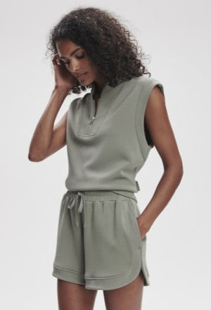 Ollie High Rise Short - 3.5