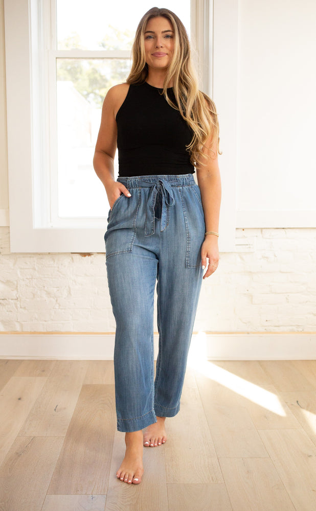 
            
                Load image into Gallery viewer, Bella Dahl Pocket Trouser
            
        