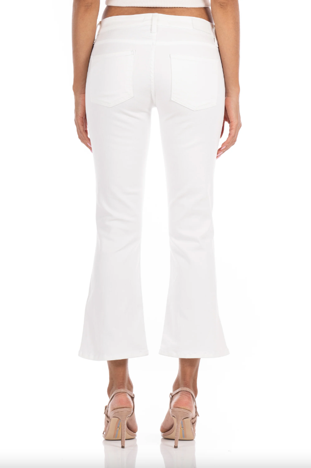 
            
                Load image into Gallery viewer, The Bella Crop Jeans
            
        